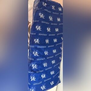 Kentucky Wildcats UK Blue Lightweight Scarf Wrap – Game Day Spirit Wear